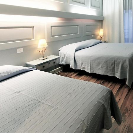 Hotel Les Arcades Ginevra Esterno foto