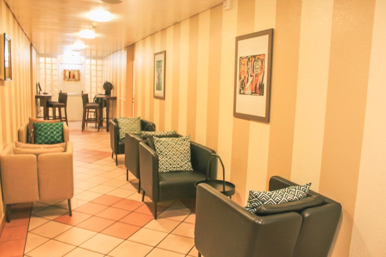 Hotel Les Arcades Ginevra Esterno foto