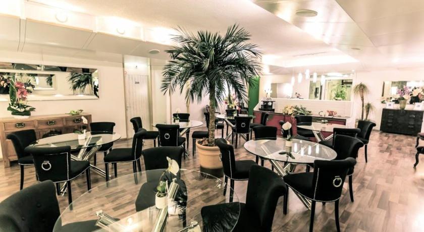 Hotel Les Arcades Ginevra Esterno foto